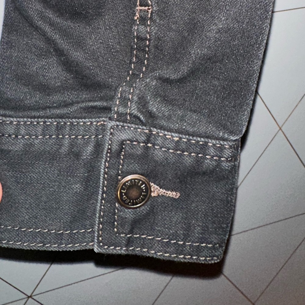 Denim jacket - Picture 9 of 12